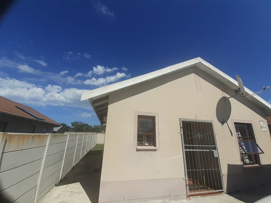 2 Bedroom Property for Sale in Parsonsvlei Eastern Cape
